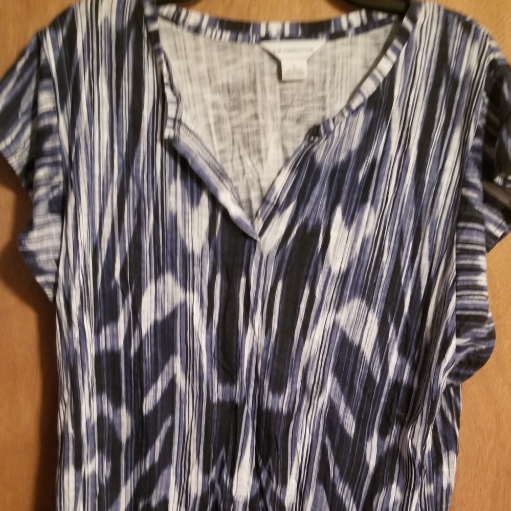 Liz Claiborne shirt size L